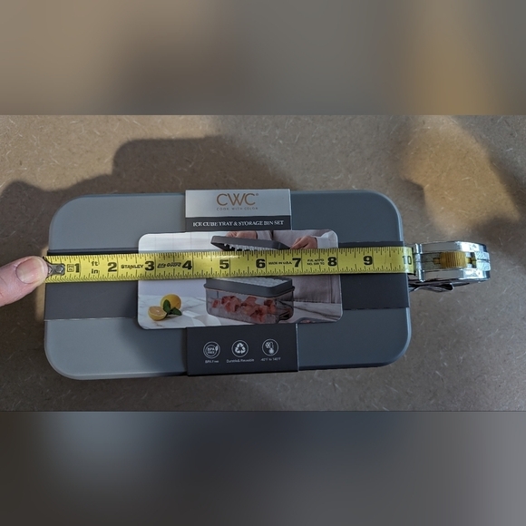 CWC Ice Cube Trays & Storage Set - New - Picture 5 of 7